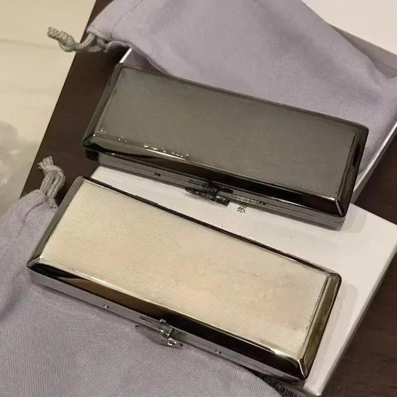 Men Accessories Gift Box - Portasigarette Portatile di Lusso in Lega